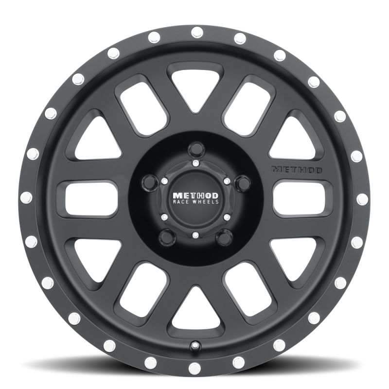 Method MR306 Mesh 17x8.5 0mm Offset 5x5.5 108mm CB Matte Black Wheel - DTX Performance