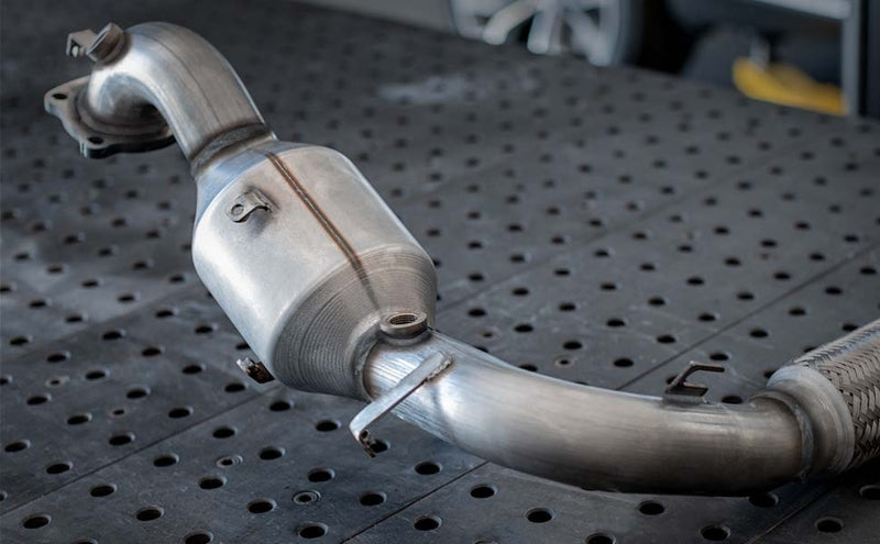 MagnaFlow 06 Mitsubishi Raider Catalytic Converter DF (California) - DTX Performance