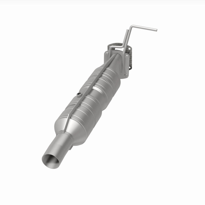 MagnaFlow 09-19 Ford F53 V10 6.8L Underbody 6.8L Direct Fit Catalytic Converter - DTX Performance