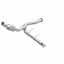 Load image into Gallery viewer, MagnaFlow 11-14 Ford F-150 5.0L Direct Fit CARB Compliant Left Catalytic Converter - DTX Performance