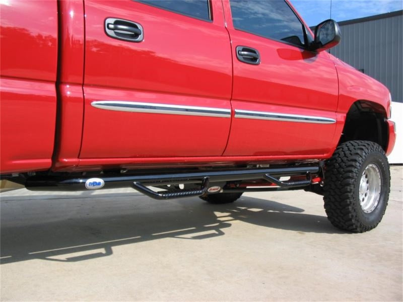 N-Fab Nerf Step 01-06 Chevy-GMC 1500/2500/3500 Crew Cab - Gloss Black - Cab Length - 3in - DTX Performance