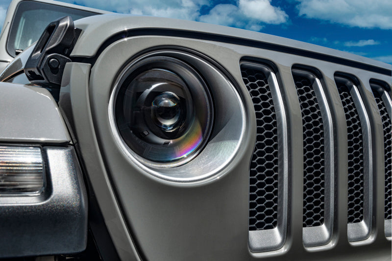 Oracle Oculus Bi-LED Projector Headlights for Jeep JL/Gladiator JT - Satin Silver - 5500K - DTX Performance