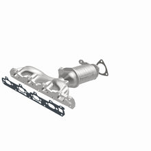 Load image into Gallery viewer, MagnaFlow 08-10 Pontiac G6 2.4L Underbody Direct Fit CARB Compliant Manifold Catalytic Converter - DTX Performance