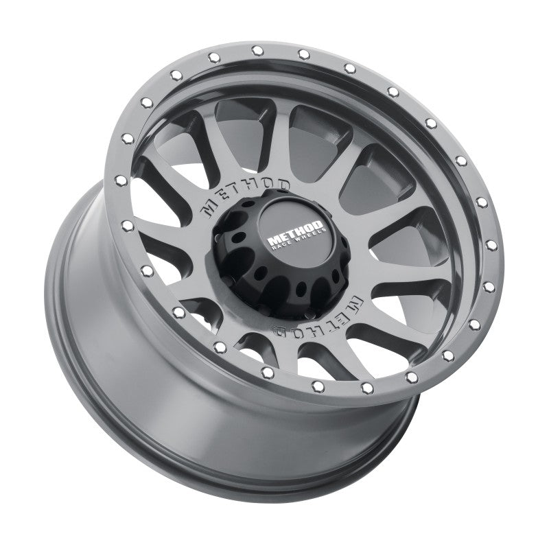 Method MR605 NV 20x10 -24mm Offset 8x6.5 121.3mm CB Gloss Titanium Wheel - DTX Performance