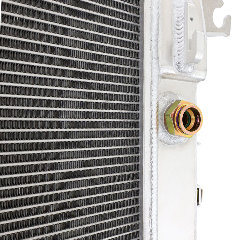 Mishimoto 17-19 Chevrolet/GMC 6.6 L5p Duramax Radiator - DTX Performance